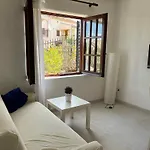 One-bedroom 2 * פורץ
